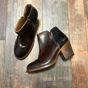 Bed Stu yell ankle boots in brown teak black